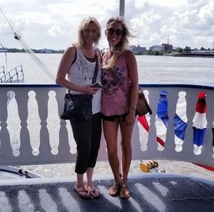 Meet your Posher, Janessa